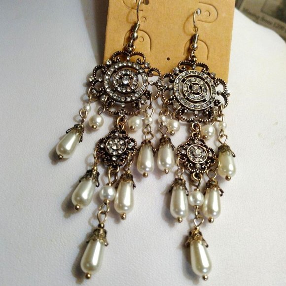 Plunder Design ELLIE  Earrings - Picture 3 of 3